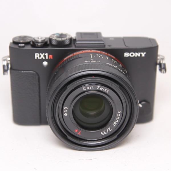 Used Sony RX1R II Digital Compact Camera