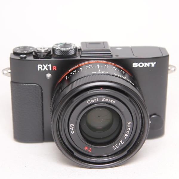 Used Sony RX1R II Digital Compact Camera