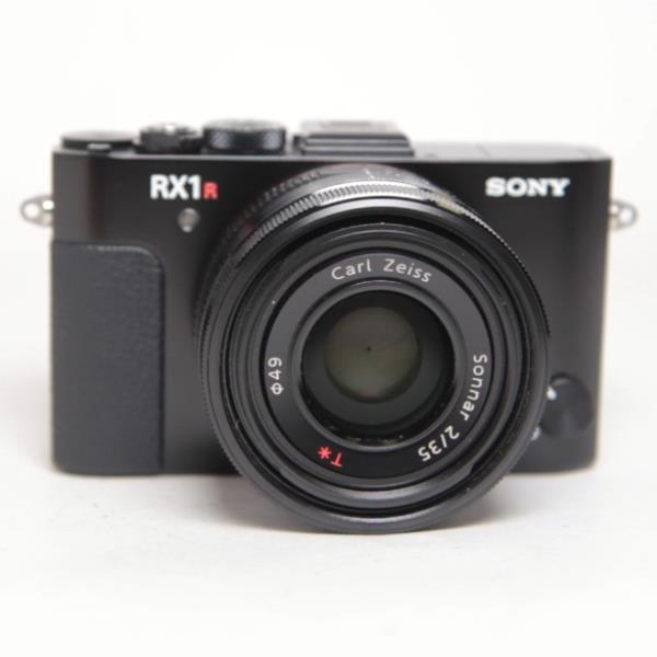 Used Sony RX1R II Digital Compact Camera
