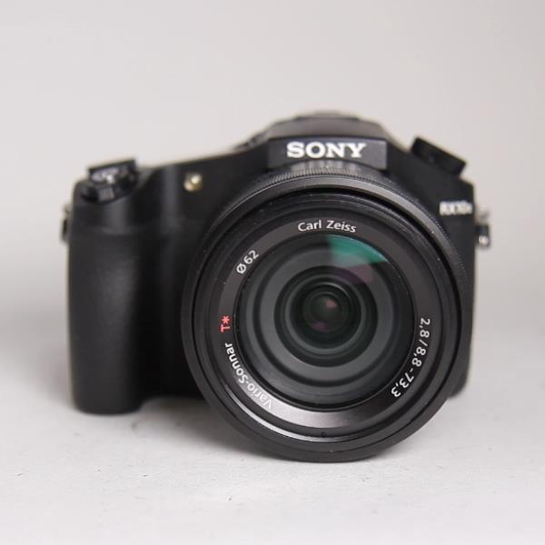 Used Sony DSC-RX10 II Bridge Camera