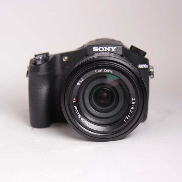 Used Sony DSC-RX10 II Bridge Camera