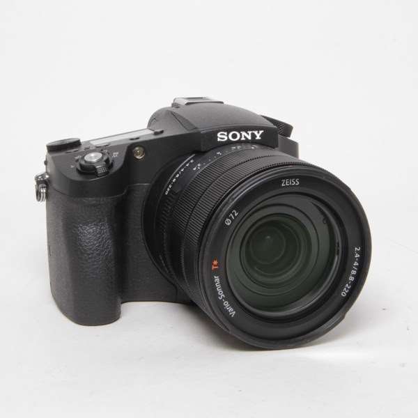 sony alpha 7 r3