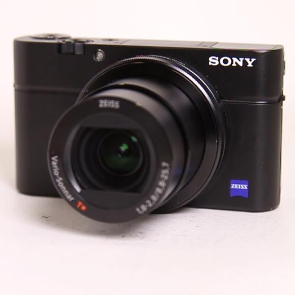 Used Sony DSC RX100 III Compact Camera