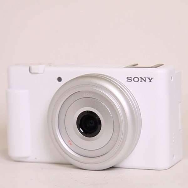 Used Sony ZV-1F Compact Vlogging Camera White