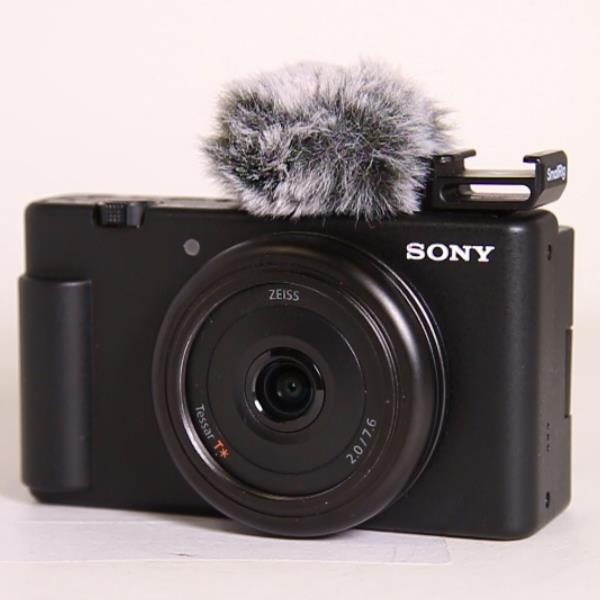 Used Sony ZV-1F Compact Vlogging Camera