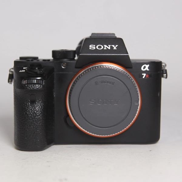 Used Sony a7R II Full Frame Mirrorless Camera Body