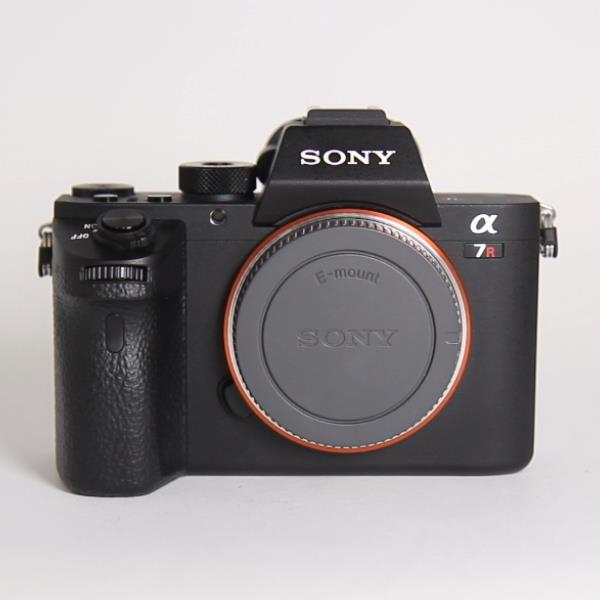Used Sony a7R II Full Frame Mirrorless Camera Body