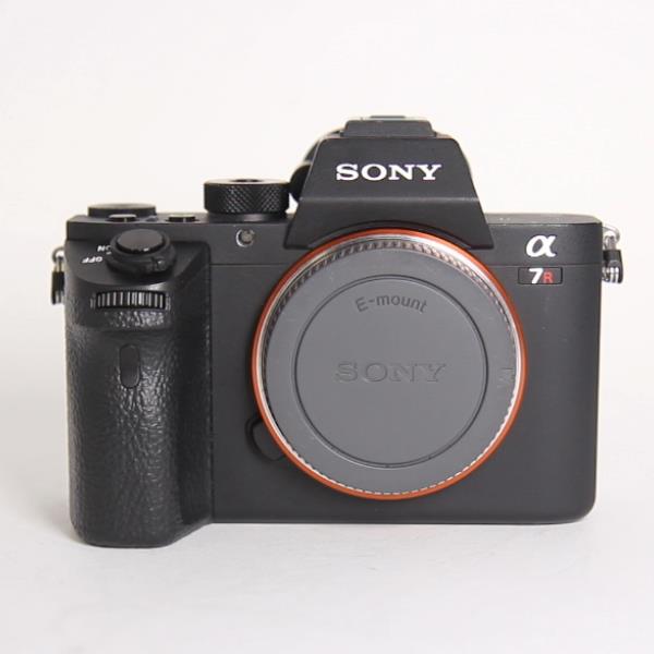 Used Sony a7R II Full Frame Mirrorless Camera Body