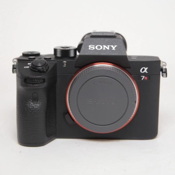Used Sony a7R III Full Frame Mirrorless Camera Body