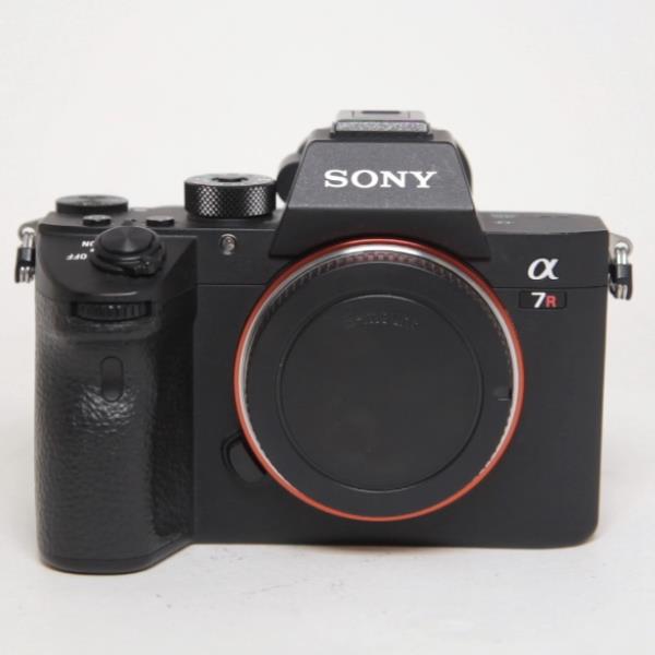 Used Sony a7R III Full Frame Mirrorless Camera Body