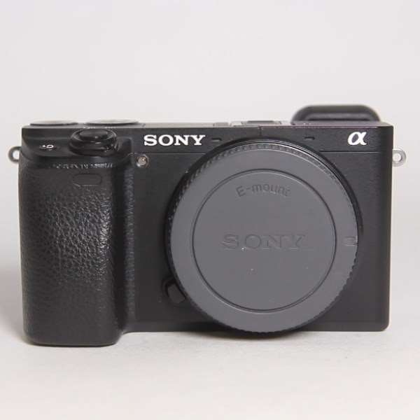 Used Sony a6300 mirrorless digital  camera body