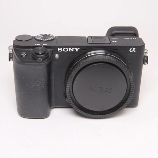 Used Sony a6300 mirrorless digital  camera body