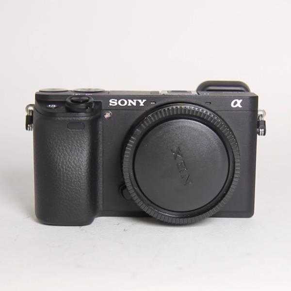 Used Sony a6300 mirrorless digital  camera body