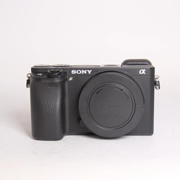 Used Sony a6300 mirrorless digital  camera body