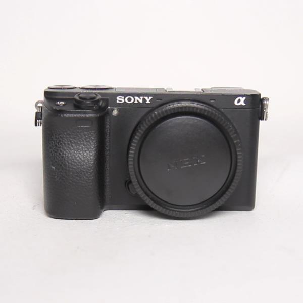 Used Sony a6300 mirrorless digital  camera body