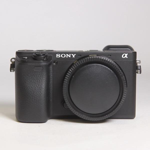 Sony a6400 Mirrorless Camera Body Black