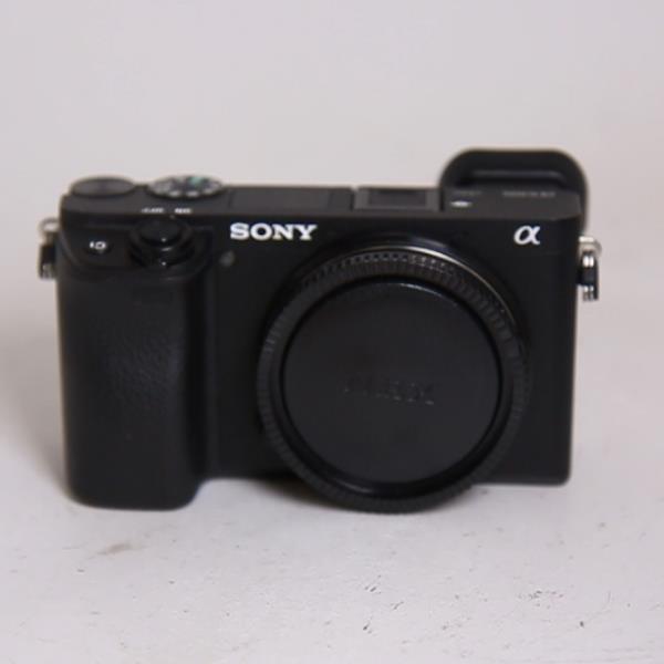 Used Sony a6400 Mirrorless Camera Body Black