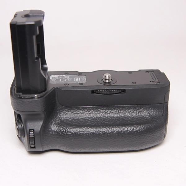 Used Sony VG-C3EM Vertical Grip for sony A9 and A7 III Series