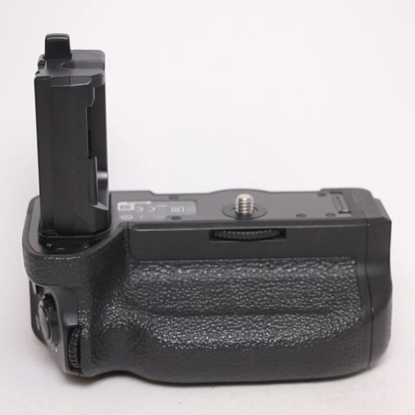 Used Sony VG-C4EM Vertical Grip for Sony alpha series cameras