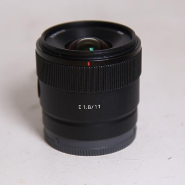 Used Sony E 11mm f1.8 E-mount Lens