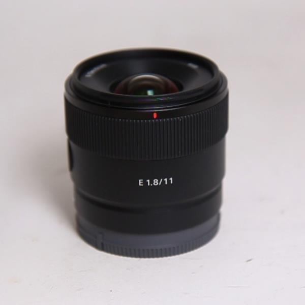 Used Sony E 11mm f1.8 E-mount Lens