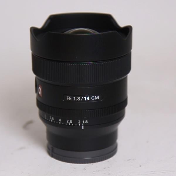 Used Sony FE 14mm f/1.8 GM Lens