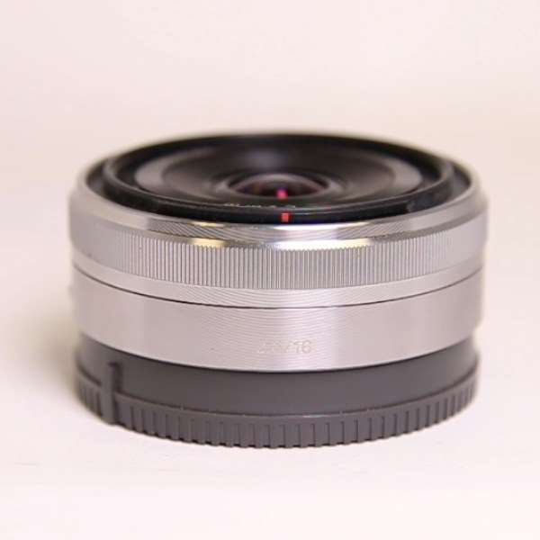 Used Sony E 16mm f/2.8 Wide Angle Pancake Lens Silver