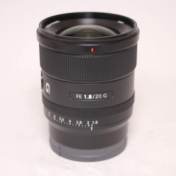 Used Sony FE 20mm f/1.8 G Ultra Wide Angle Prime Lens