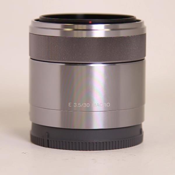 Used Sony E 30mm f/3.5 Macro Lens