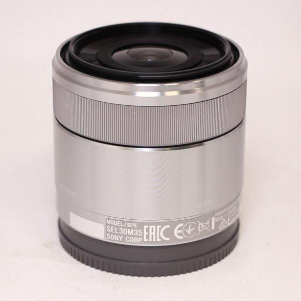 Used Sony E 30mm f/3.5 Macro Lens