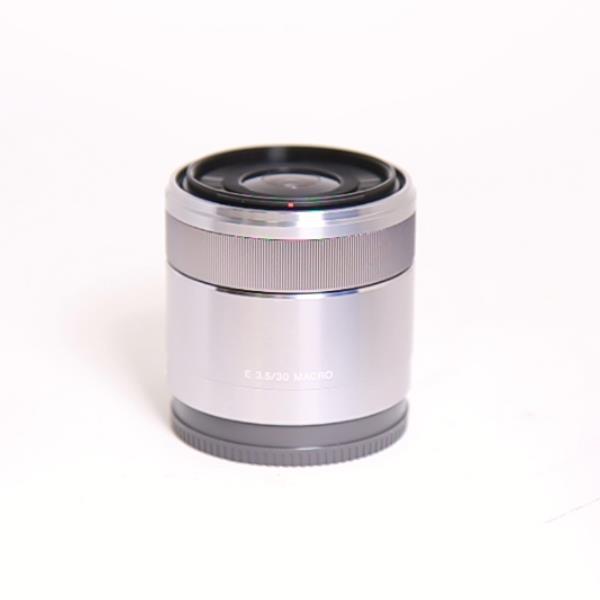 Used Sony E 30mm f/3.5 Macro Lens