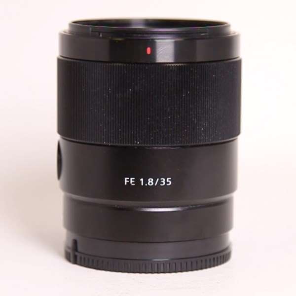 Used Sony FE 35mm f/1.8 Lens