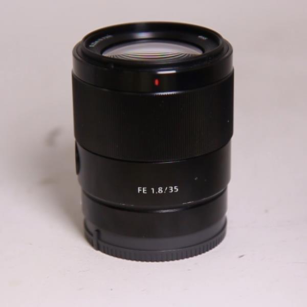 Used Sony FE 35mm f/1.8 Lens