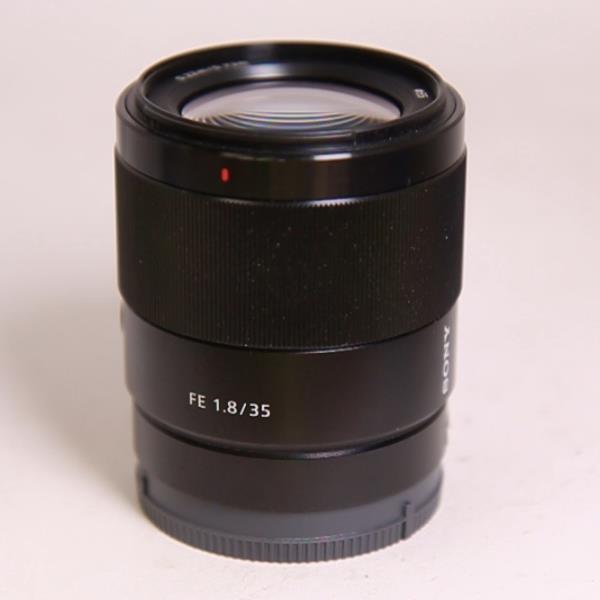 Used Sony FE 35mm f/1.8 Lens