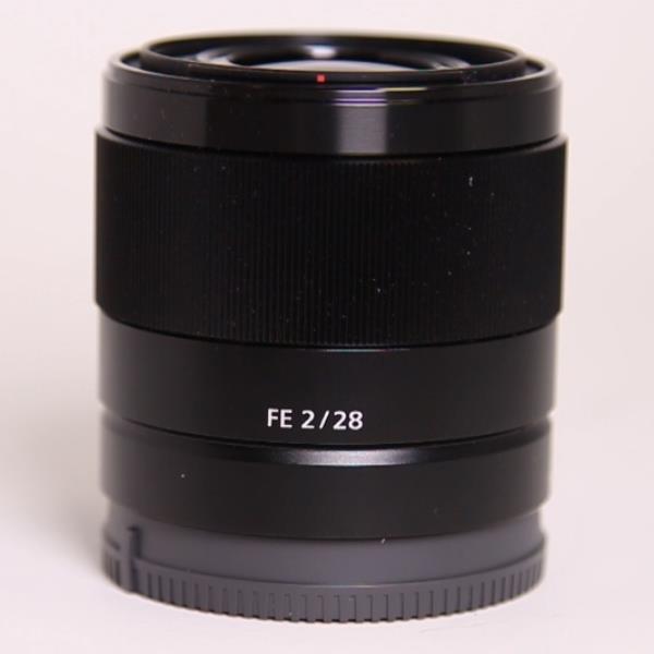 Used Sony FE 28mm f/2 Wide Angle Prime Lens