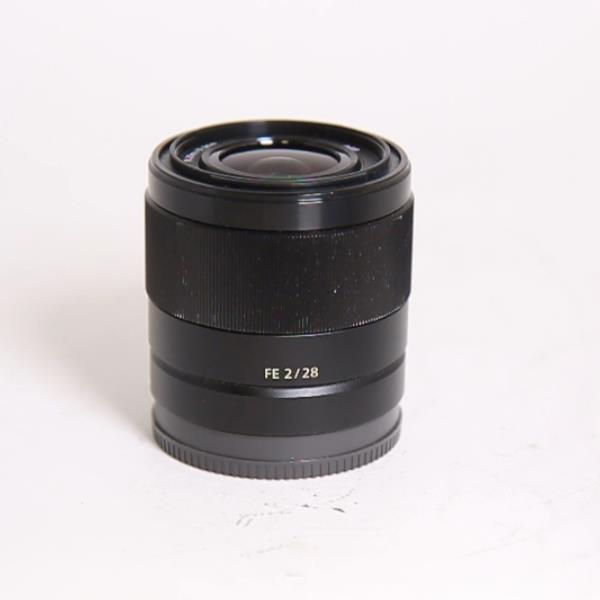 Used Sony FE 28mm f/2 Wide Angle Prime Lens