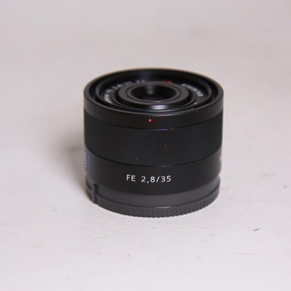 Used Sony FE 35mm f/2.8 ZA Zeiss Sonnar T* Lens