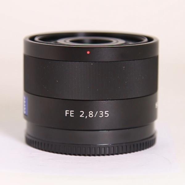 Used Sony FE 35mm f/2.8 ZA Zeiss Sonnar T* Lens