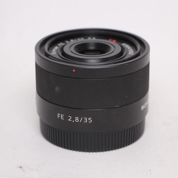 Used Sony FE 35mm f/2.8 ZA Zeiss Sonnar T* Lens