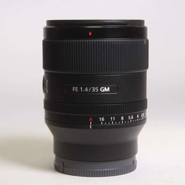 Used Sony FE 35mm f/1.4 GM Lens