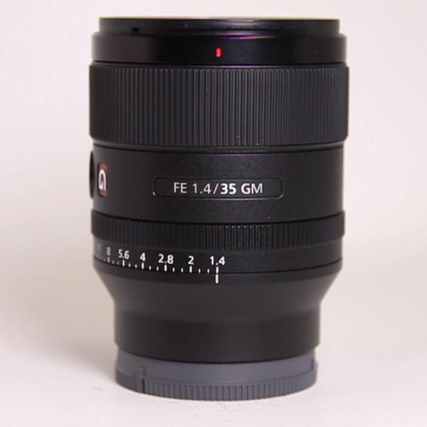 Used Sony FE 35mm f/1.4 GM Lens