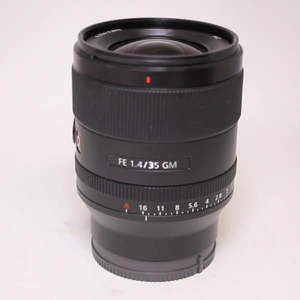 Used Sony FE 35mm f/1.4 GM Lens