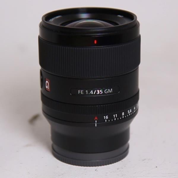 Used Sony FE 35mm f/1.4 GM Lens