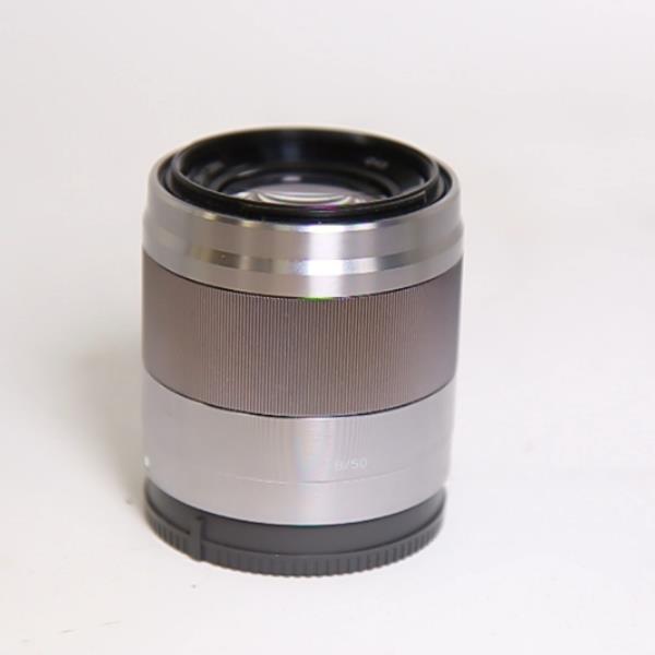 Used Sony E 50mm f/1.8 OSS Prime Lens Silver