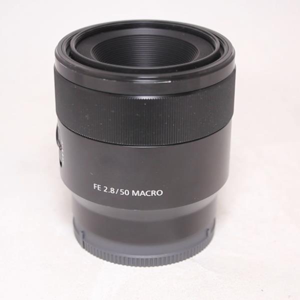 Used Sony FE 50mm f/2.8 Macro Lens