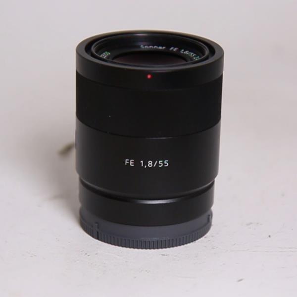 Used Sony FE 55mm f/1.8 ZA Zeiss Sonnar T* Lens