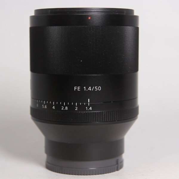 Used Sony FE 50mm f/1.4 ZA Zeiss Planar T* Lens