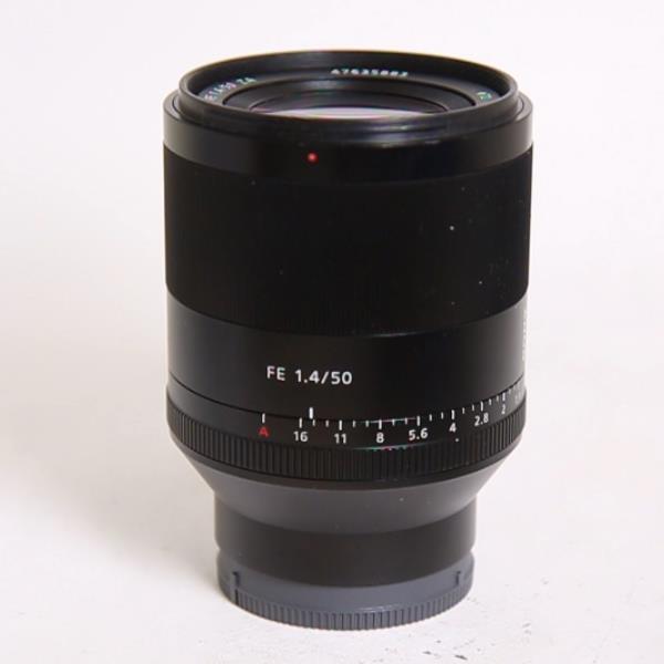 Used Sony FE 50mm f/1.4 ZA Zeiss Planar T* Lens