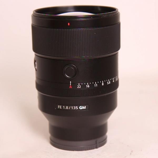 Used Sony FE 135mm f/1.8 GM Prime Telephoto Lens