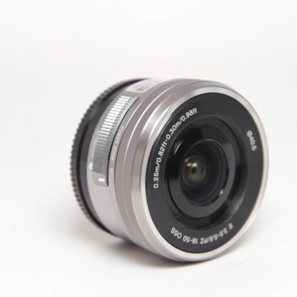 Used Sony E PZ 16-50mm f/3.5-5.6 OSS Zoom Lens